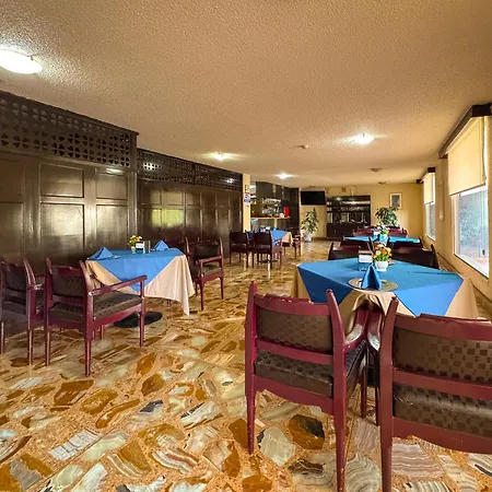 Hotel Montreal